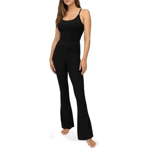 Yogalicious Lux Scarlett Flare Jumpsuit Size Large - Picture 1 of 6